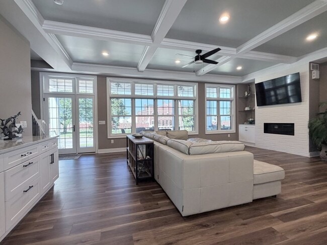 Photo - 213 Beach Ave