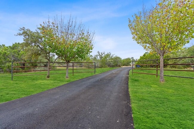 Photo - 680 S Oak Forest Dr