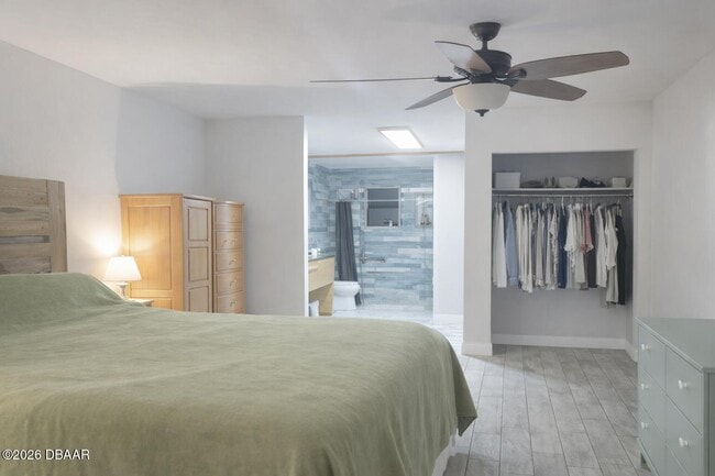 Photo - 137 Gull Dr S