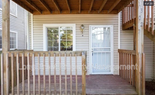Building Photo - 13027 NE Prescott Dr Rental