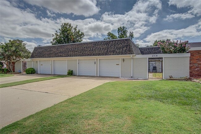 Photo - 2518 NW 62nd St