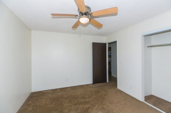 Photo - 2069 California Ave