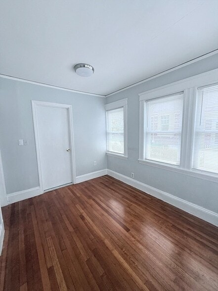 Photo - 1639 Washington St