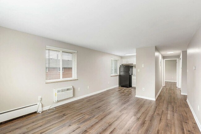 Photo - 1170 S Allison St Unidad 1170-08