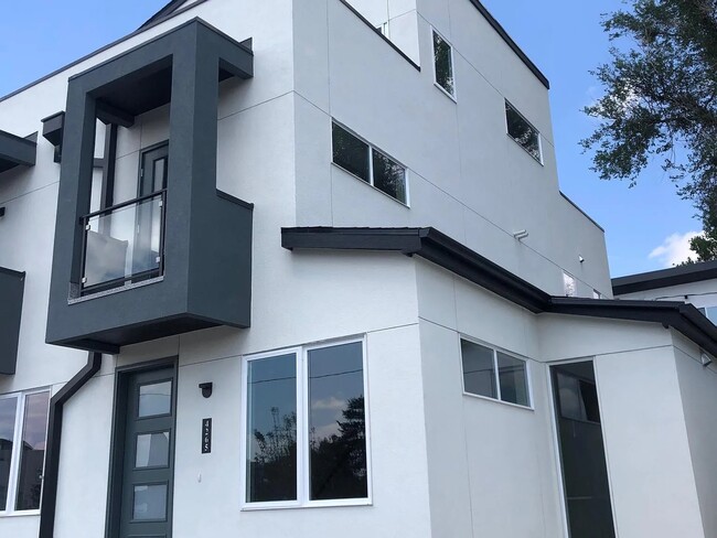 End unit in row of townhomes - 4265 W 13th Ave Townhome