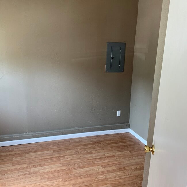 Photo - 4914 Blue Ln