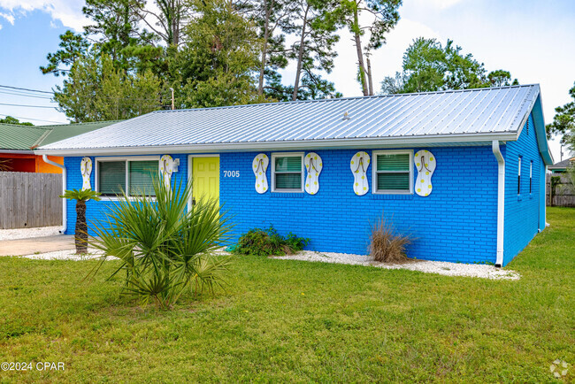 Building Photo - 7005 S Lagoon Dr Rental