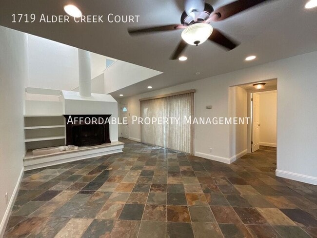 Photo - 1719 Alder Creek Ct