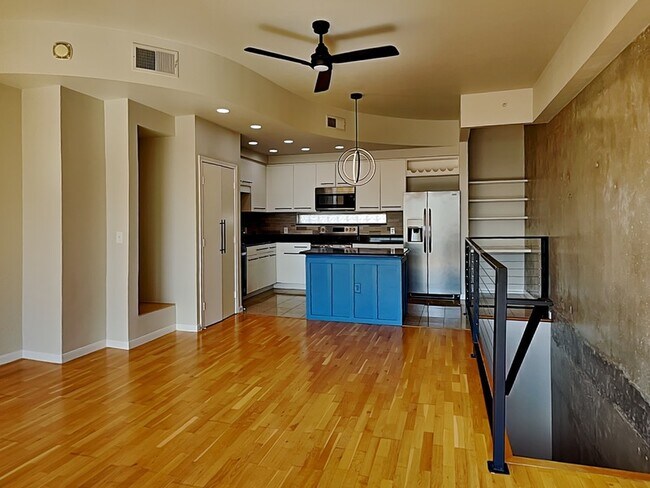 Photo - 3225 Turtle Creek Blvd Unit Blvd 1641