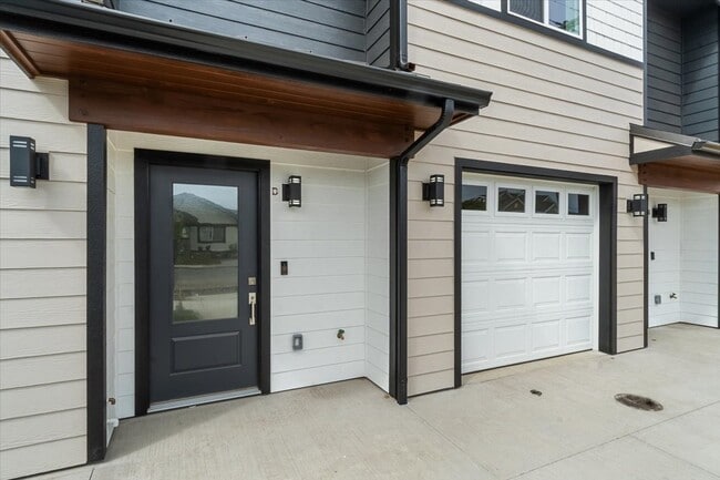 750 7th St Unit A