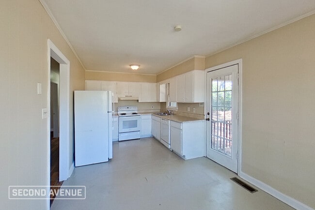 Photo - 1934 Wayne Ln