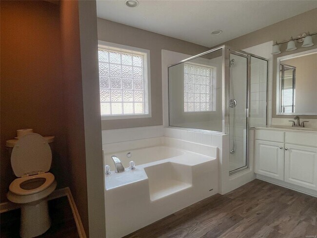 Photo - 8906 Stoneridge Pl