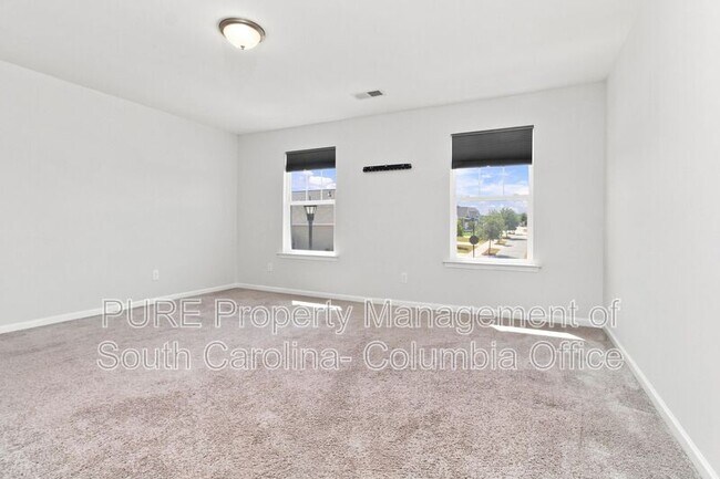 1260 Independence Dr
