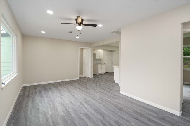 Photo - 9409 Fairland Dr