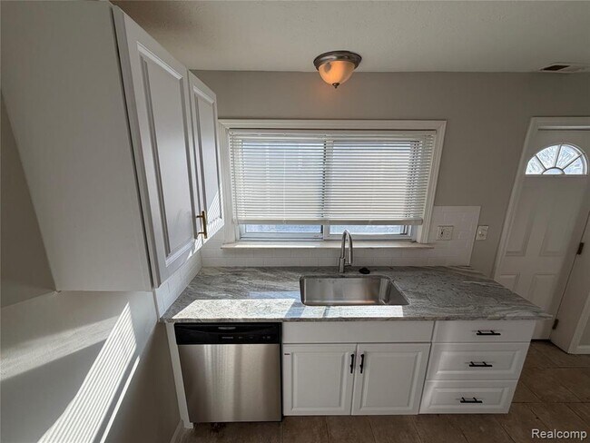 Photo - 22130 Cora Ave