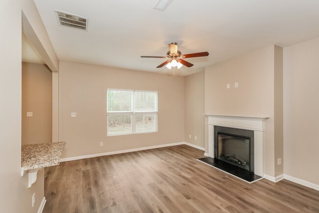 Photo - 100 Fairview Dr