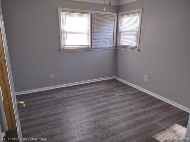 Photo - 31266 Hathaway