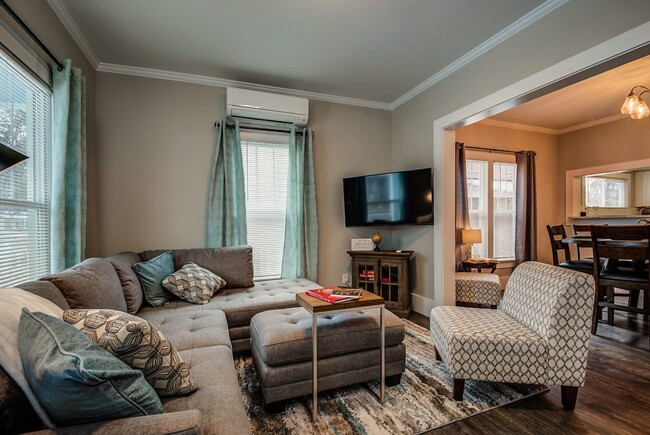 Photo - 929 N 7th St