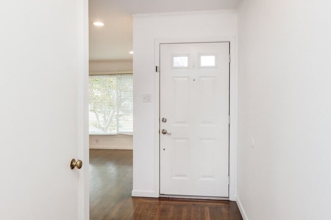 Photo - Extensively remodeled 4 Bed / 3 Bath home in South San Francisco. YouTube tour!