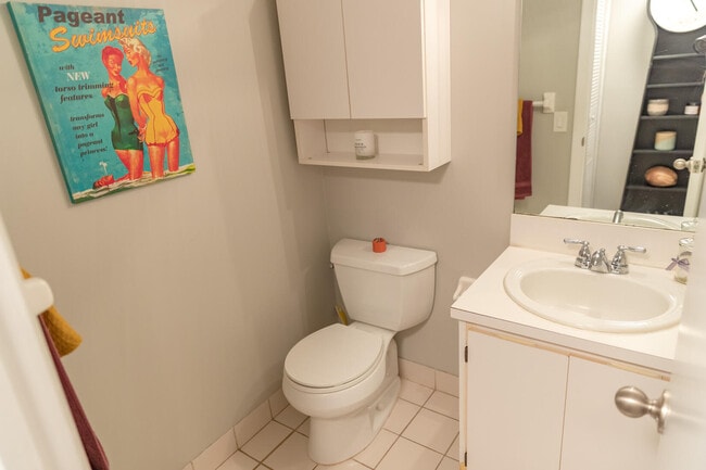 Photo - 303 City View Dr