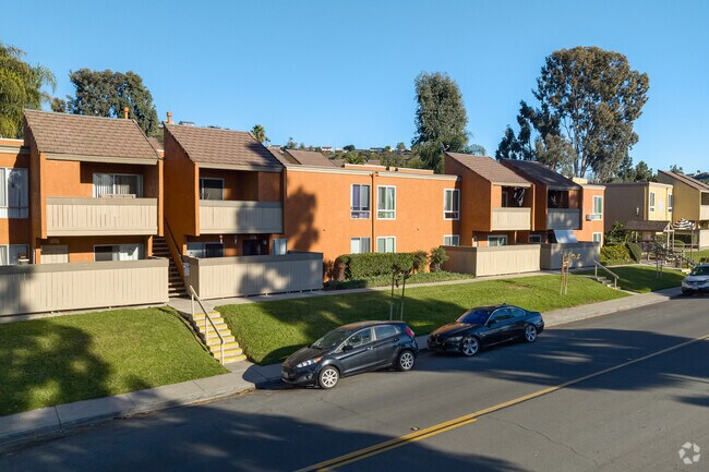 7707-7787 Avenida Margerum - Mission Trails Villas