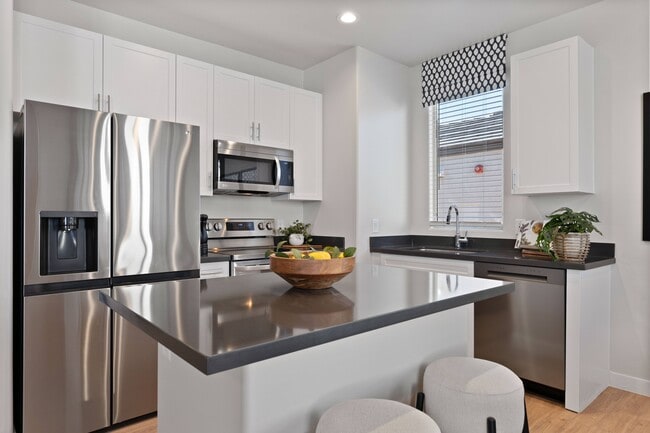 Moderne at Rocking K