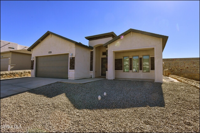 Photo - 12844 Giovanni Grajeda Ave