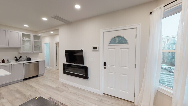 Photo - 29 Newport St Unidad 25