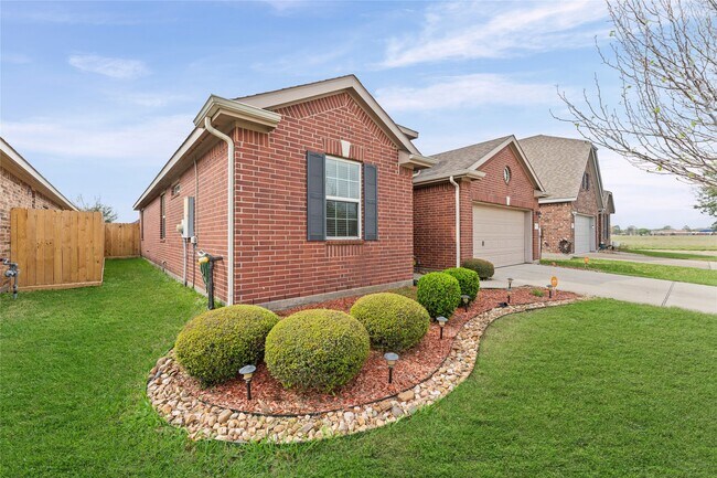 Photo - 1706 Zeppelin Cir