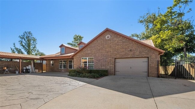 Photo - 1414 W Cypress St