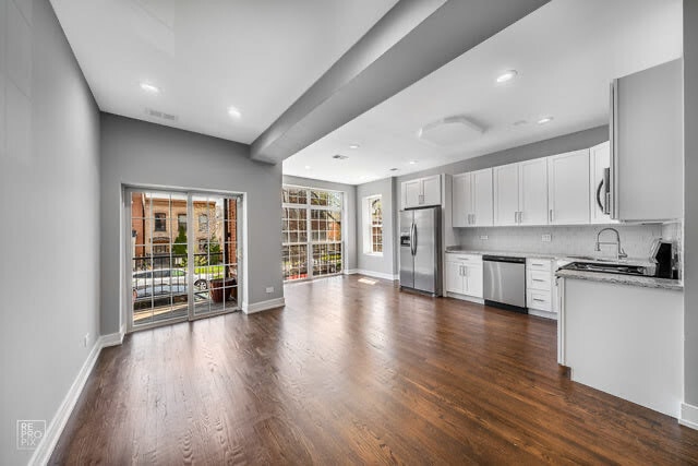 Photo - 1510 N Maplewood Ave Unit 1