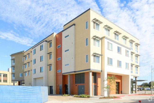 Photo - Alma Point at Foster Square