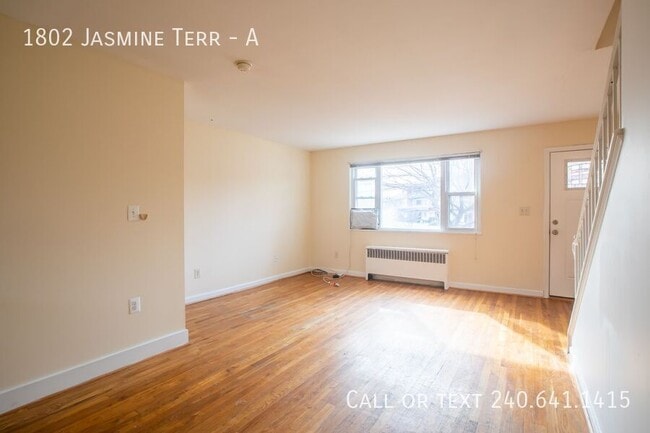 Photo - 1802 Jasmine Terrace