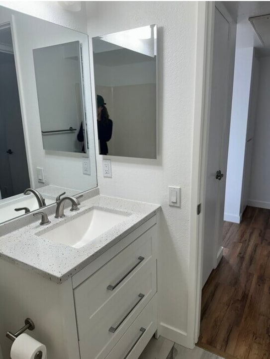Photo - 402 N Clementine St