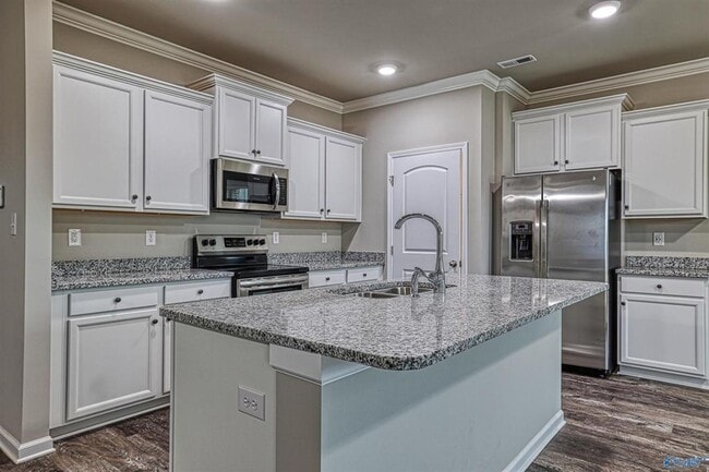 124 Oak Fletcher Dr