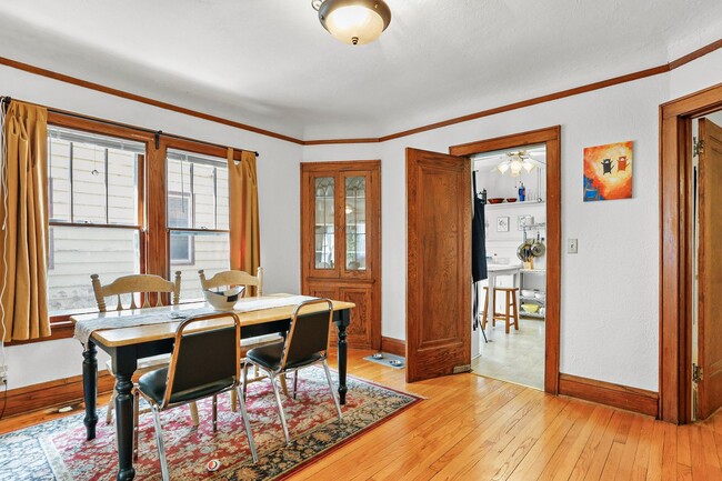 Photo - 1342 Rutledge St Unit 2