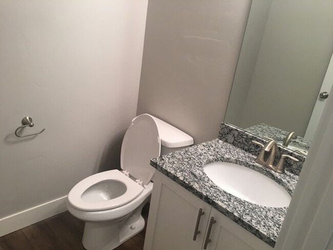 847 Gleneagle Ct