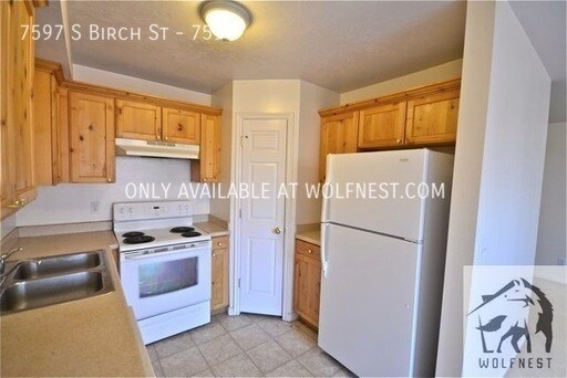 Photo - Cozy 3 Bedroom Midvale Townhome! No Deposi... Unit 7597