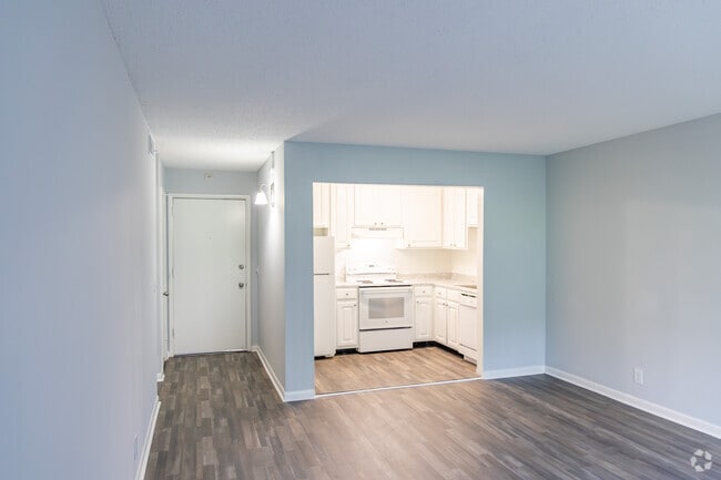 Interior Photo - Pine Brook TN Rental