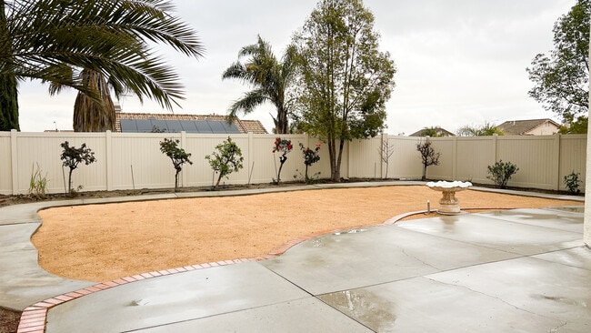 Photo - 8558 Sandhill Dr