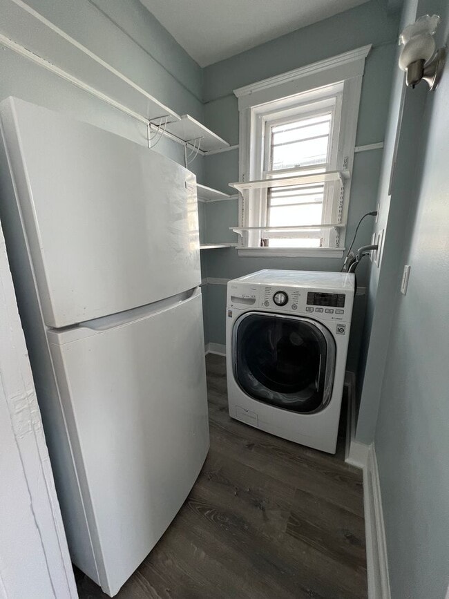 Photo - NO FEE!!  LOWER ALLSTON 3 BED WITH W/D IN UNIT!  DISHWASHER!  WATER INCLUDED