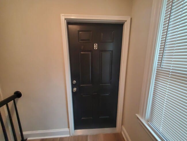 Photo - 214 Woodrow St