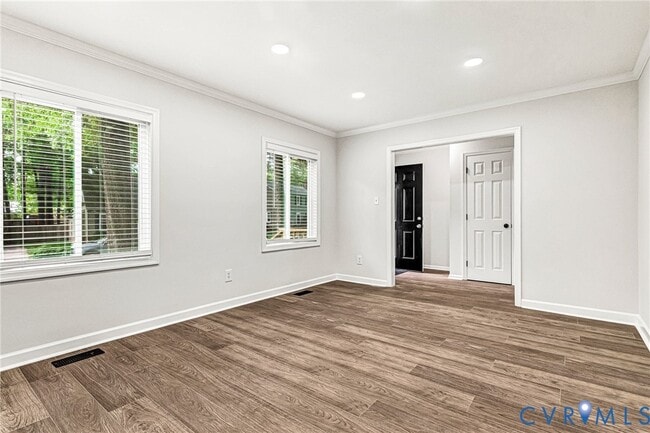 Photo - 9015 Covewood Rd