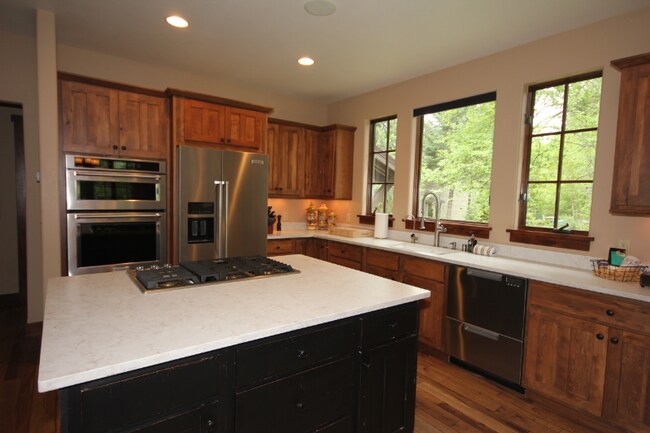 Photo - 1141 Meadowlark Ln
