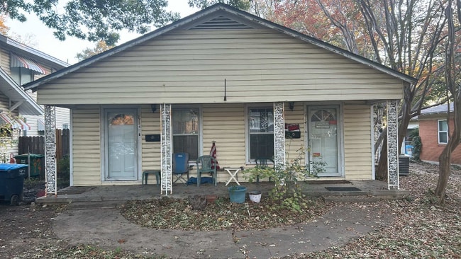 Building Photo - 2714 Scott Ave