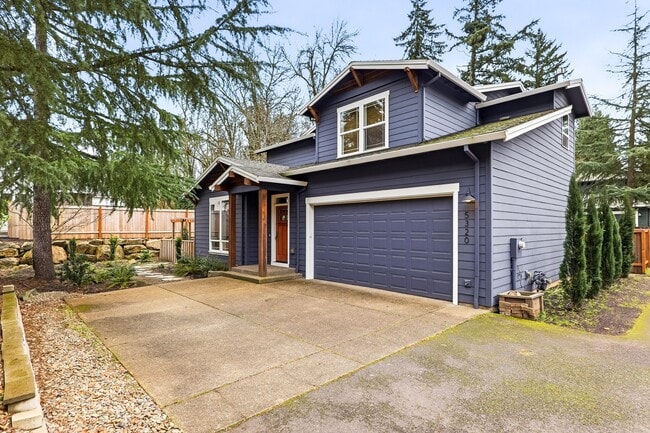 Photo - Beautiful 3 Bedroom/2.5 Lake Oswego