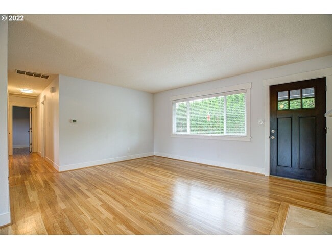 Photo - Lovely Ranch style home with park like rear fenced yard, Commonwealth lake Park just around the c...