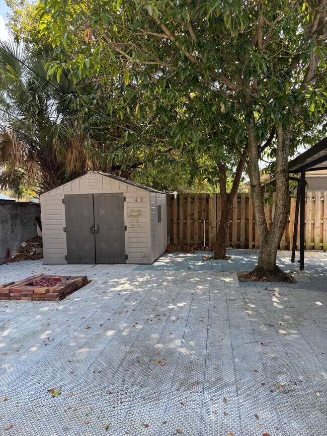 Photo - 2490 NW 83rd Ave