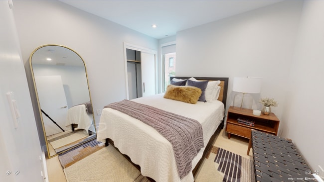 Photo - 1224 M St NW Unidad 401