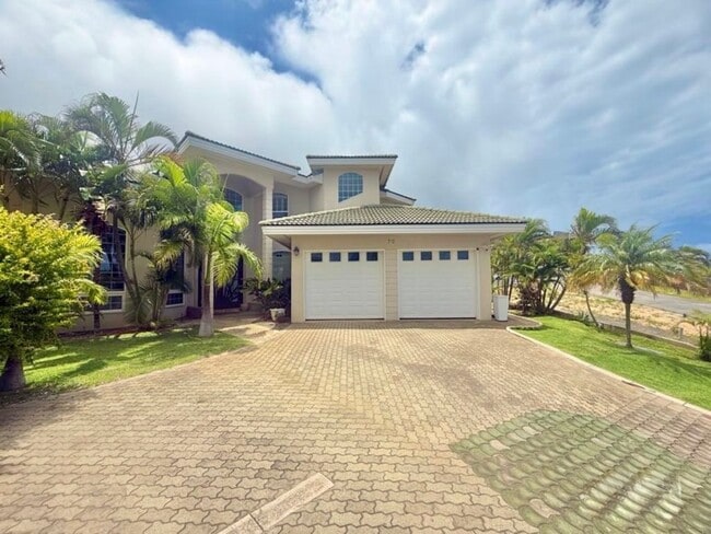 Photo - Partially Furnished 3 Bedroom / 2.5 Bathroom Custom Home in Sandhill Estates gated community!